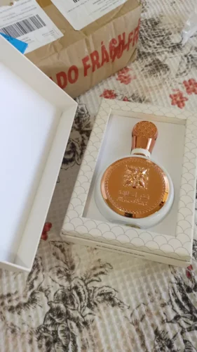 PROMOÇÃO COMPRE 1 LEVE 3 Frascos 150ml + BRINDE - Kit Sabah Al Ward + Lattafa Fakhar Rose e Royal Amber 150ml cada + Brinde Kit Aylla 4 Unidades photo review
